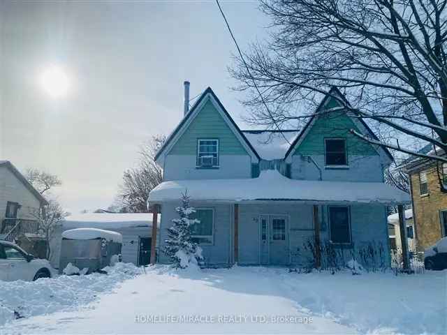 House For Sale in Palmerston, Ontario