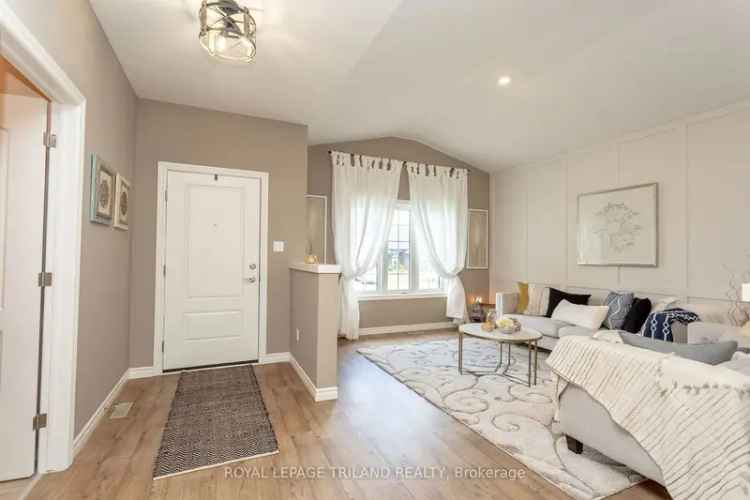 House For Sale in Central Elgin, Ontario