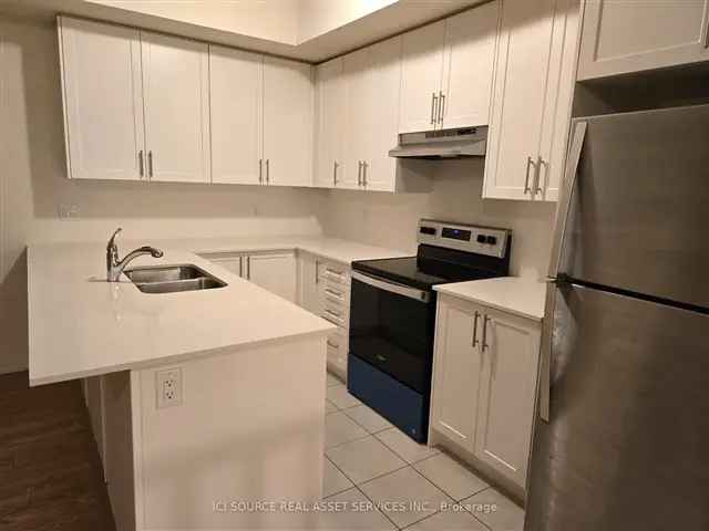 Townhouse For Rent in Milton, Ontario