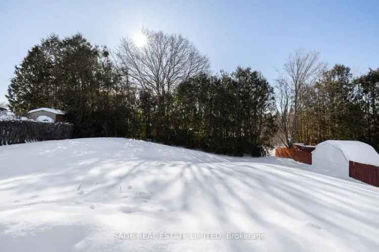 2-Bedroom Bungalow on Large Lot Near Parkland and 401