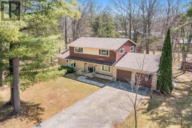 4-Bedroom Family Home in Anten Mills with In-Ground Pool