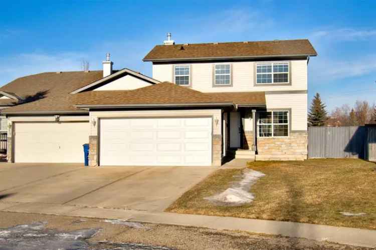 House For Sale in 56,58, Canoe Square SW, Airdrie, Alberta