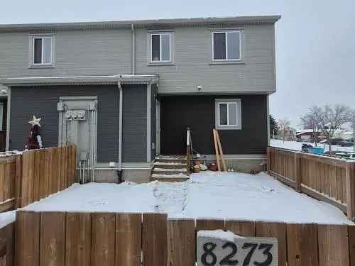 Townhouse For Sale In Tipaskan, Edmonton, Alberta