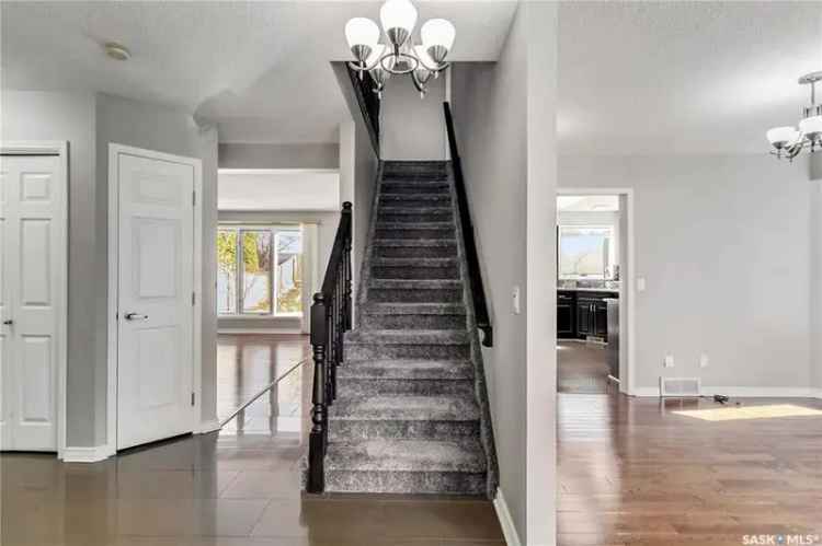 5-Bedroom Family Home in Erindale - Move-In Ready