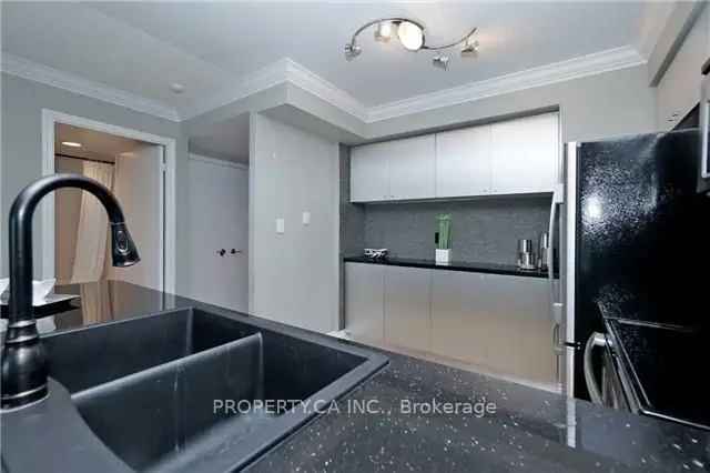 House For Sale in 410, Queens Quay West, Toronto, Ontario