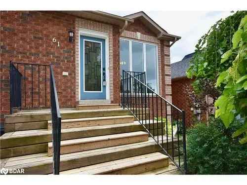 House For Sale In Barrie, Ontario