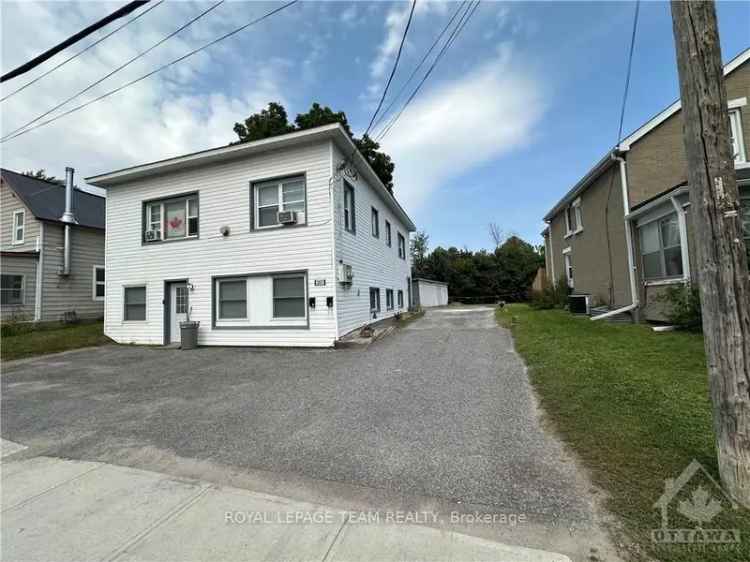 House For Sale in Arnprior, Ontario