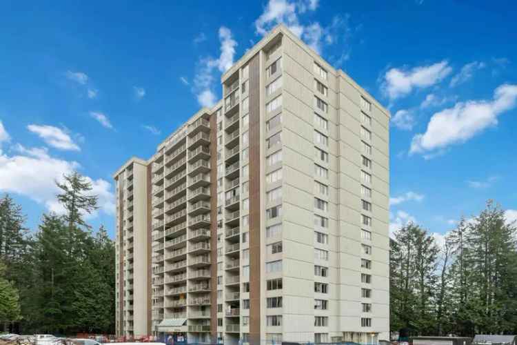 Condo For Sale in District of North Vancouver, British Columbia