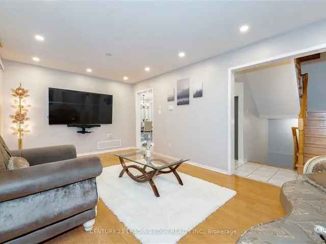 Beautiful Markham Family Home with Finished Basement Apartment