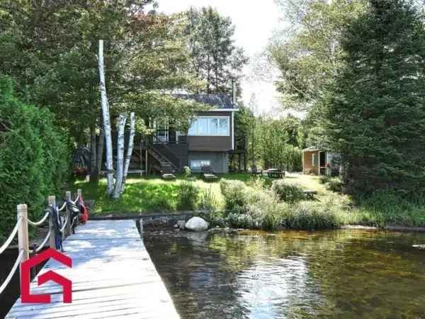 Two Story Waterfront Home Renovated Lanaudiere