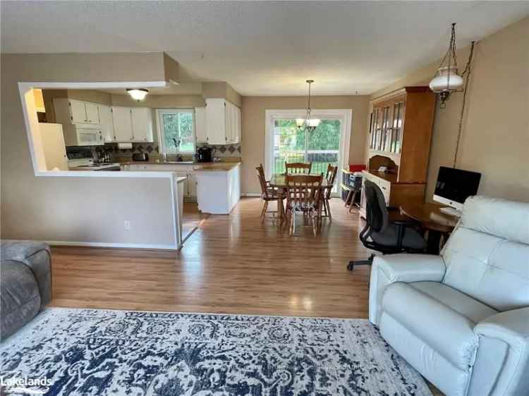 House For Sale in Meaford, Ontario