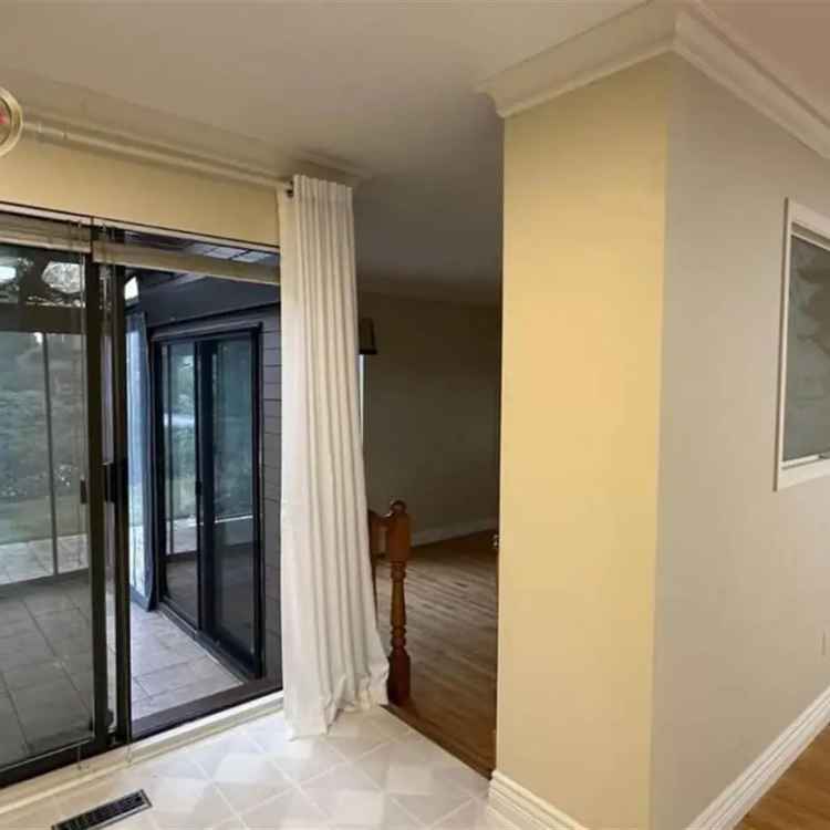 Townhouse for Rent in Oakridge Langara Estates