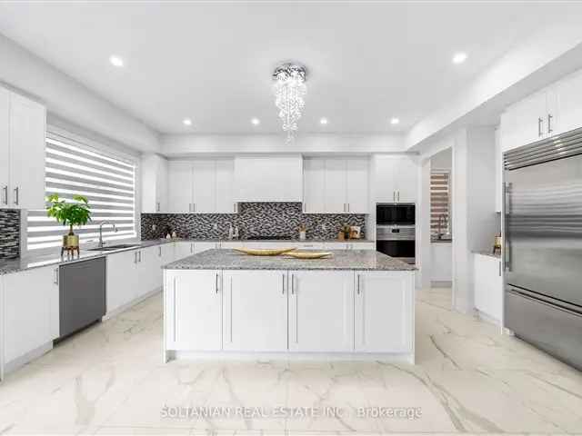 Luxury Willowdale Home 4+4  4000 Sq Ft  Modern Elegance