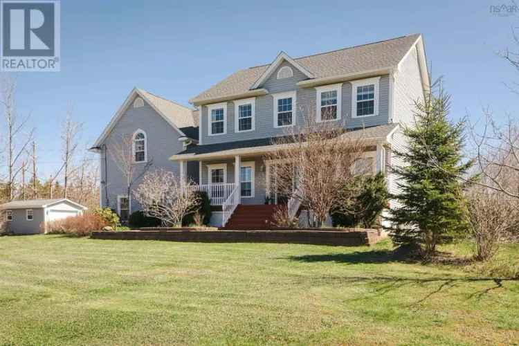 Executive Home in Capilano Country Estates