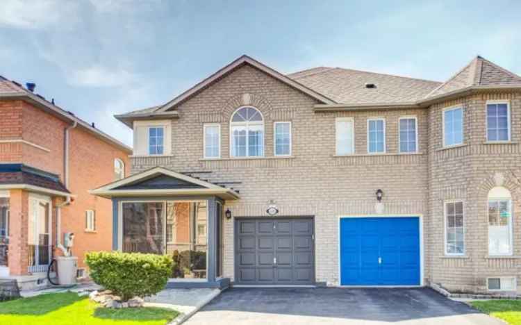 Berczy Village Family Home Highlights the Luxury Of Location