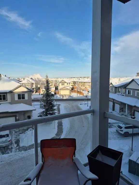 2 Bed 2 Bath Condo in Saddleridge