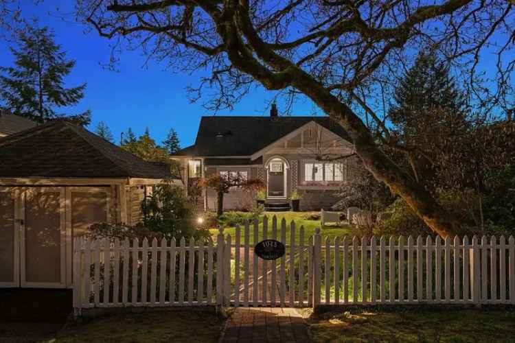 Pemberton Heights Character Home 3 Beds 6000 Sq Ft Lot