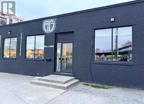 Commercial For Sale In Runnymede, Toronto, Ontario