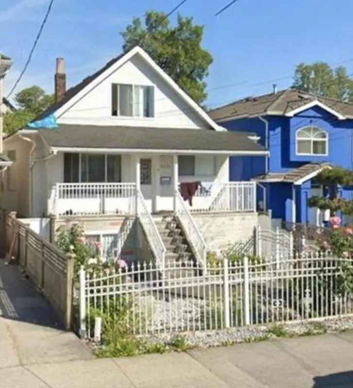 7 Bedroom House in Collingwood with Great Rental Income