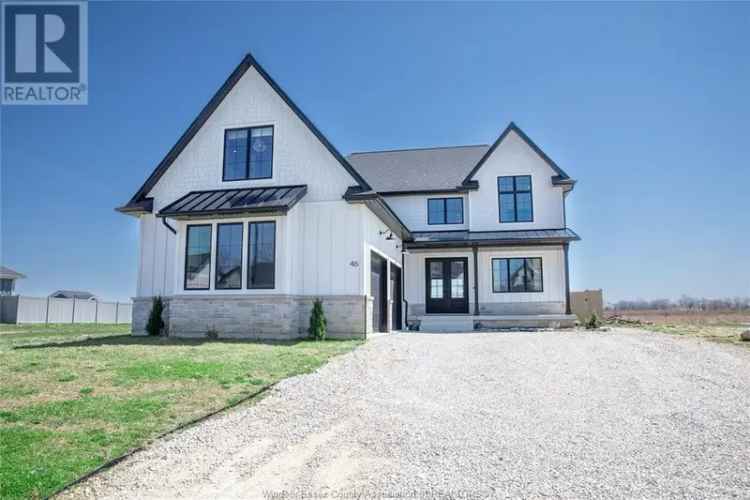 Luxury 4-Bedroom Home with Heated Pool and 3350 sq ft