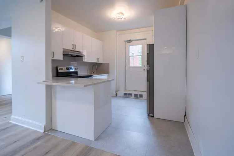 Apartment For Rent in Westmount, Quebec