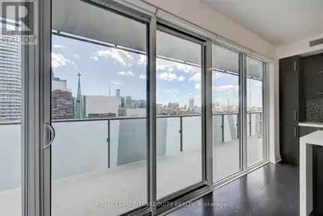 2 rooms apartment of 151 m² in Toronto