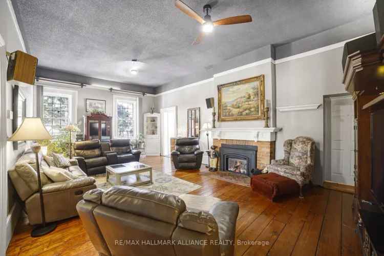 House For Sale , Hamilton, Ontario