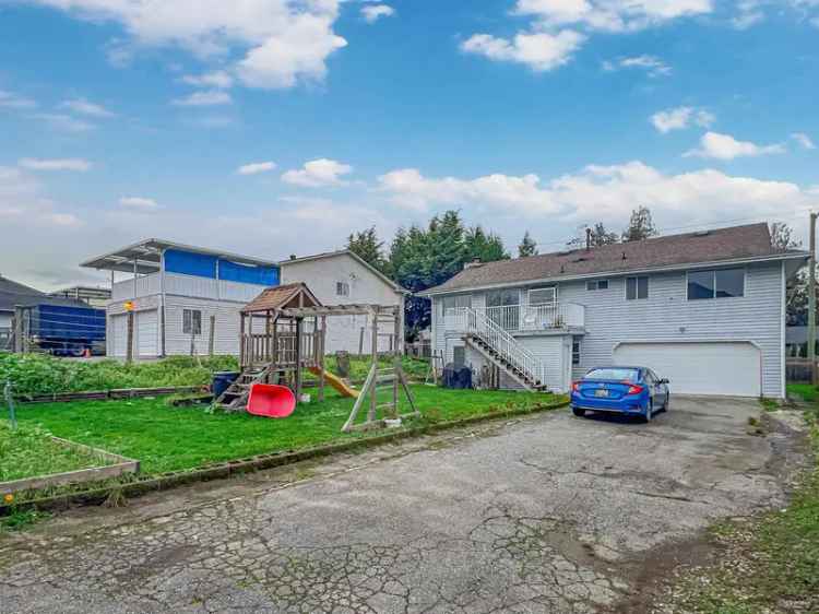 Surrey Townhouse Development Opportunity 40000 Sqft Lot