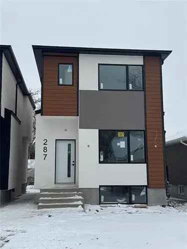 New 1401 Sqft 3 Bed 2.5 Bath Home in East Kildonan