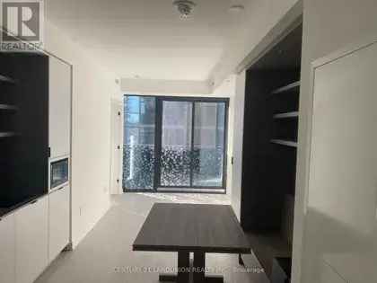 1 room apartment of 22 m² in Toronto