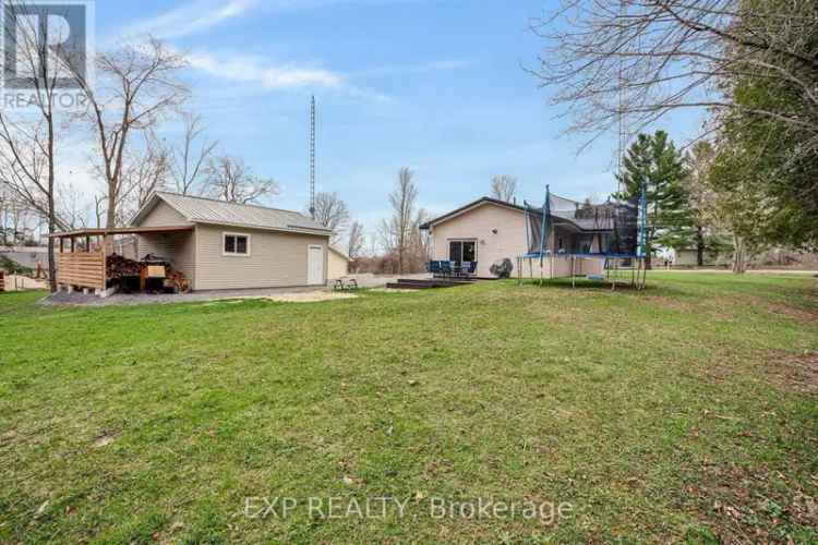 3-Bedroom Home near Carleton Place - Peaceful Country Living