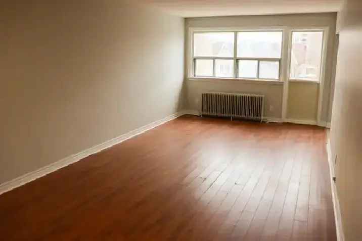 2 Bedroom Apartments Weston Eglinton Toronto All Utilities Included