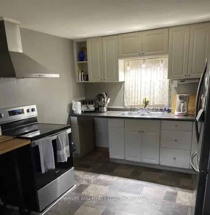 One Story Home for First Time Home Buyers and Downsizers