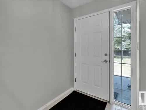 Duplex For Sale In Blackburne Edmonton