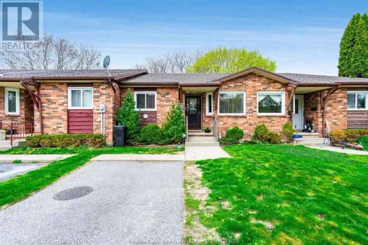 Kingsville Townhome: 2-Bedroom Move-In Ready Home with Unfinished Basement