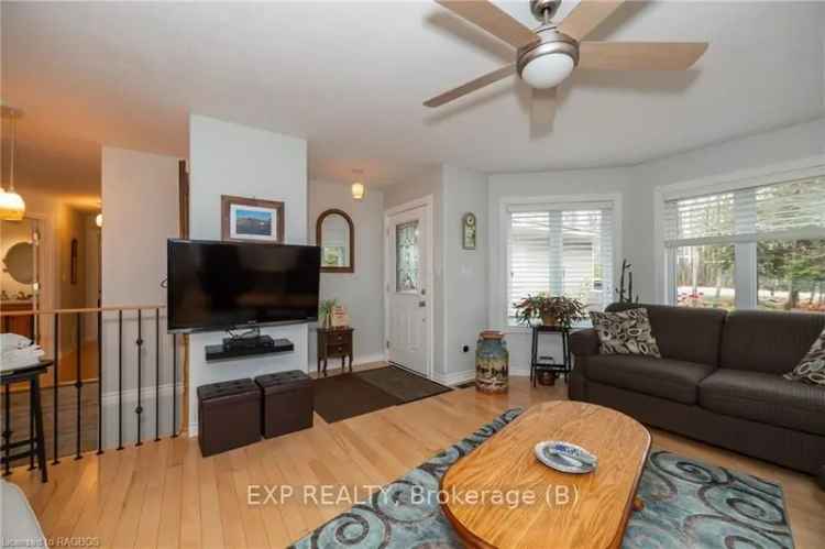 House For Sale in Meaford, Ontario