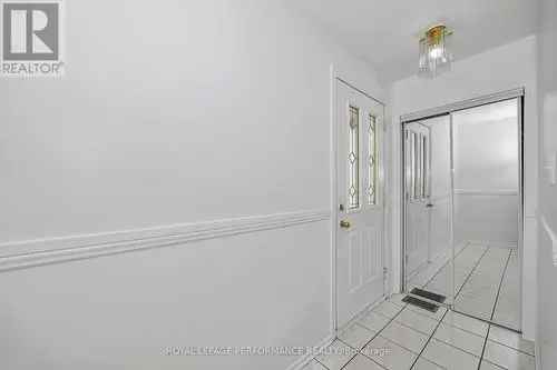 3-Bedroom House in Vanier North Ottawa
