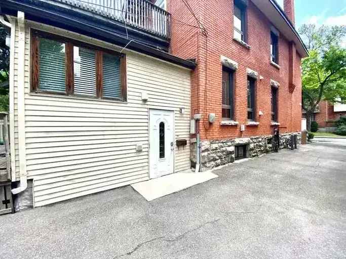 177 Waverley Street -  in Ottawa