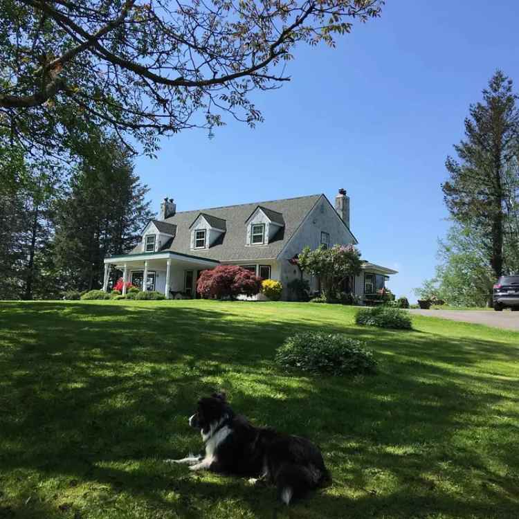 21 Acres Cape Cod Style Home with Mountain Views