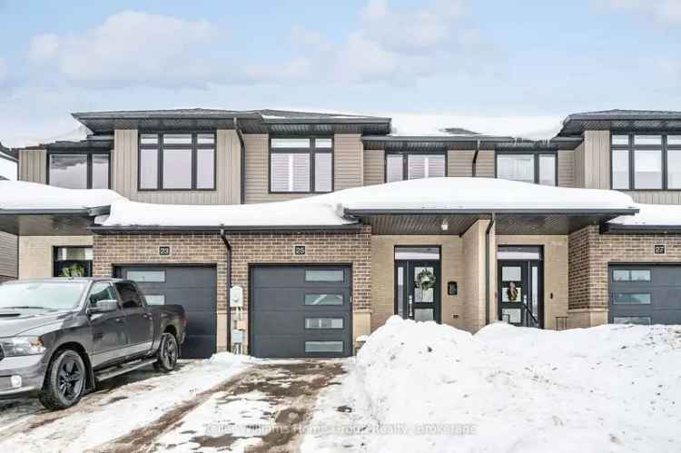 Buy Freehold Townhome in Fergus with Spacious Layout and Modern Features