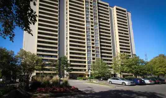 1 Room 363 m² Apartment near York University and Seneca College