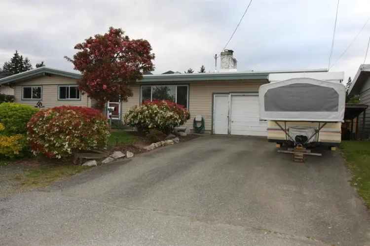 House For Sale in Abbotsford, British Columbia