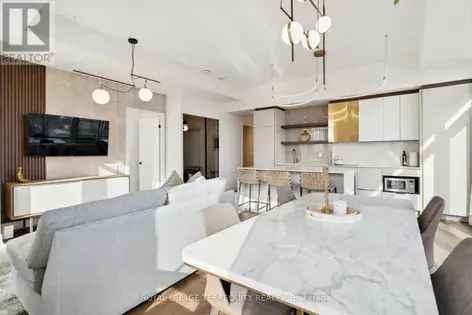 3 rooms apartment of 364 m² in Toronto