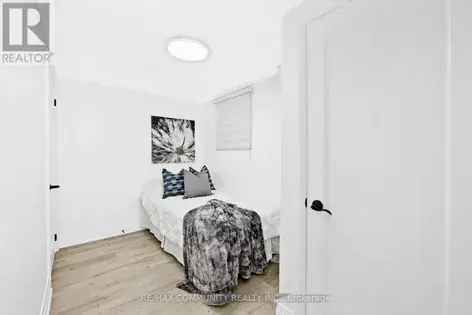 2 rooms apartment of 32 m² in Toronto