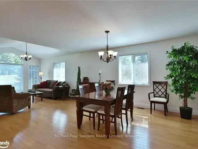 House For Sale in Grey Highlands, Ontario