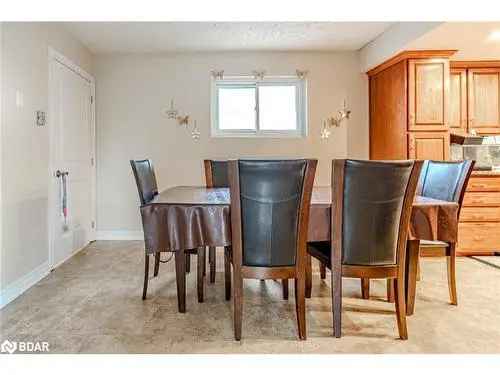 House For Sale In Barrie, Ontario