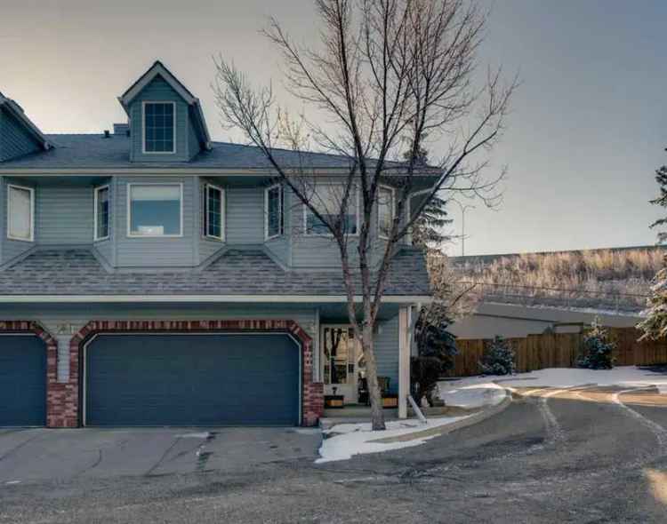 House For Sale in Calgary, Alberta