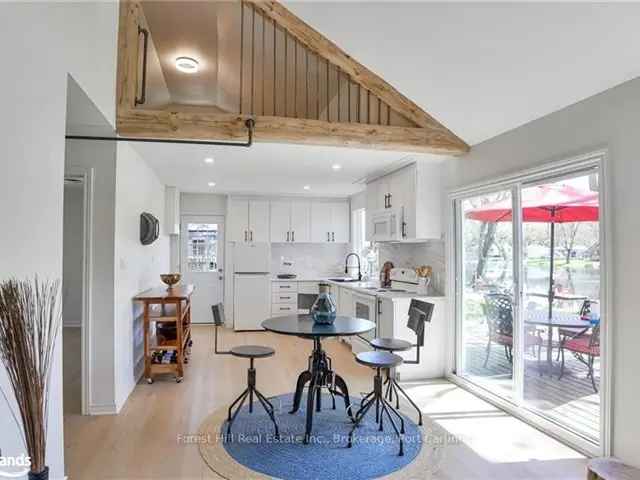 House For Sale in Gravenhurst, Ontario