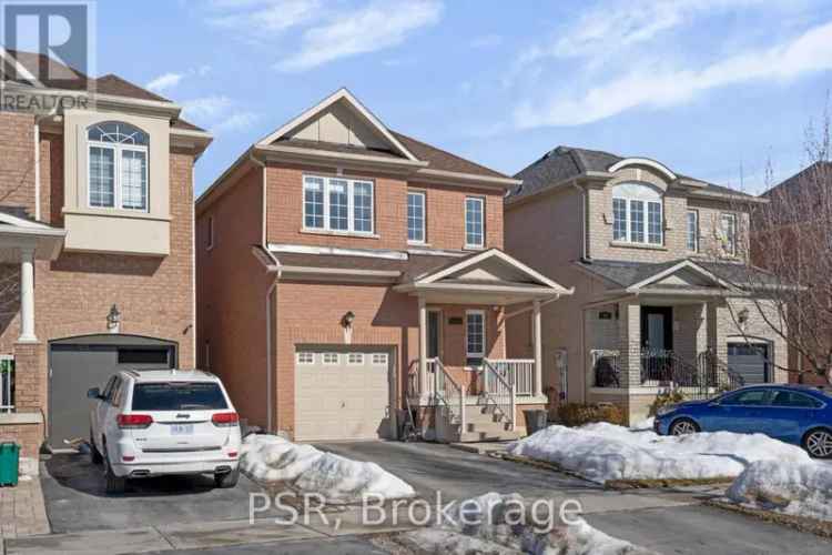 3 Bedroom Detached Home in Desirable Neighborhood