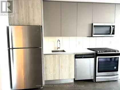 1 1 Den Condo 682m Toronto Lawrence Market Area